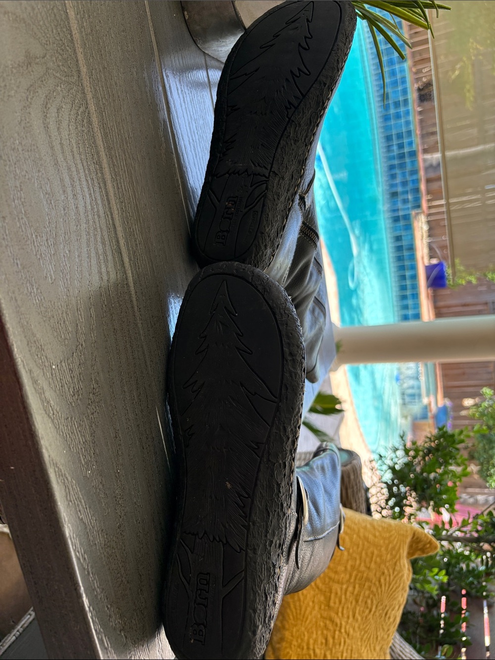 Born boots - Picture 3 of 5